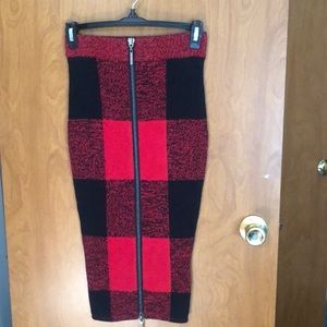 Plaid pencil skirt